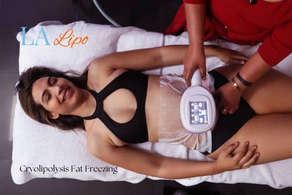 woman getting cryolipolysis Brighton
