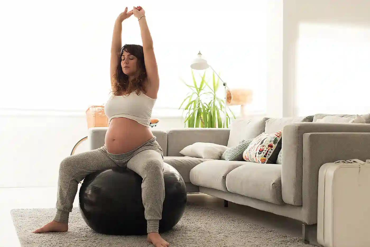 How to Support Your Core Safely During Pregnancy Brighton